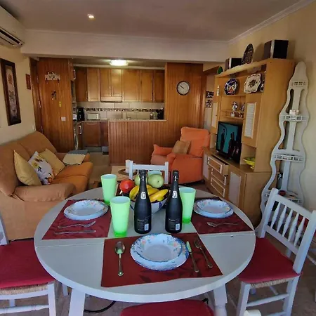 Apartamento En Primera Linea La Naranja Apartment